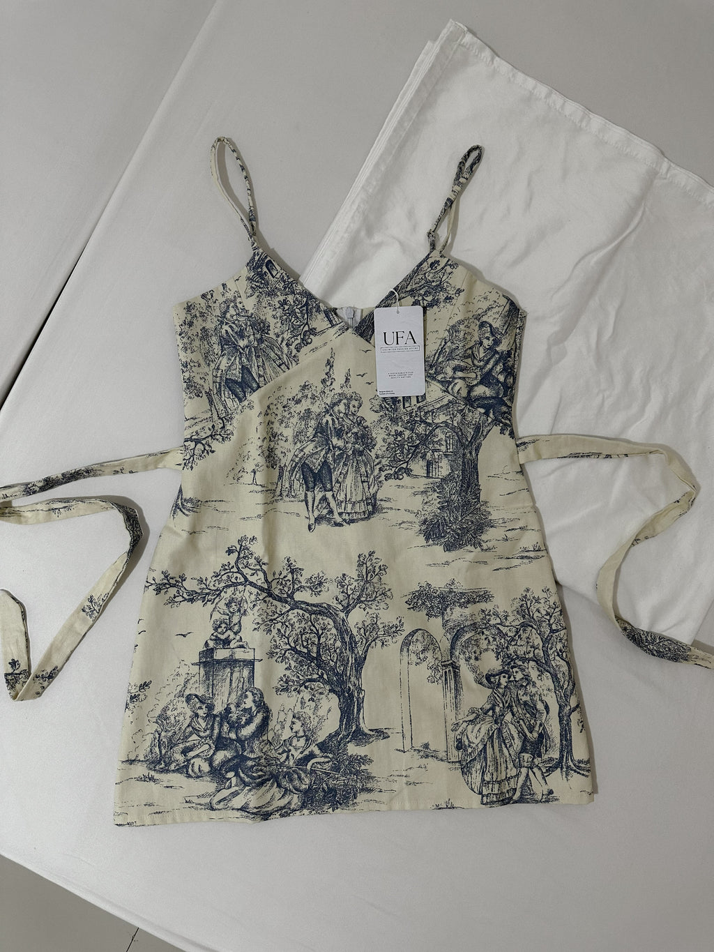 Sovu Dress - Toile De Jouy